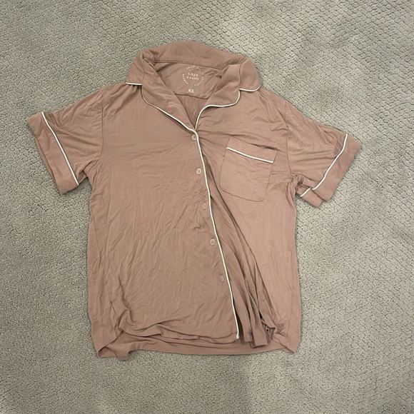 Cozy Earth pajamas set - Picture 2 of 4